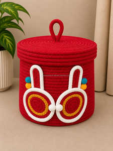 Panier de rangement doux pour bébé en corde de coton tressée, motif ours moderne, avec poignée écologique, gris et blanc, pour jouets de crèche, style boutique - Product Image 5