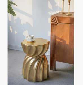 Mesa de Centro Moderna Favorita, Base de Metal Decorativa Contemporánea, Muebles para Sala de Estar - Product Image 1
