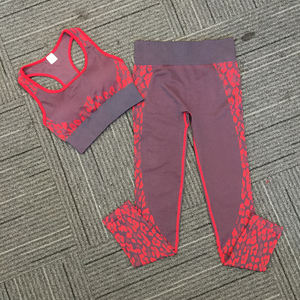 Conjunto de Yoga para mujer, ropa de gimnasio para entrenamiento, conjunto de Yoga transpirable para mujer, conjuntos de Yoga de nailon para adultos - Product Image 1