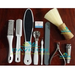 Gran oferta, Kit de pedicura personalizado, lima de uñas de Metal personalizada, juego de pedicura de plástico y acero inoxidable de DAVICON ENTERPRISES - Product Image 1