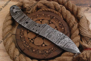 Couteau de camping utilitaire en acier Damas 1095 15N20 forgé à la main, OEM/ODM/OBM, ultra-affûté 58 HRC, pleine longueur, poli, à lame biseautée - Product Image 4