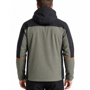Chaqueta Softshell Premium con Capucha para Hombre, Resistente al Agua, para Senderismo al Aire Libre, Negra y Verde Oliva con Ribete Naranja en Contraste - Product Image 4