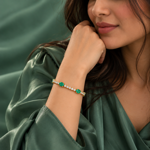 Bracelet tennis en émeraudes naturelles et diamants |   Bracelet de luxe en or jaune 14 carats avec diamants de 2 carats et émeraude ovale de 3,78 carats, 7 pouces, bijoux fins - Product Image 3