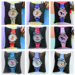 Relojes Infantiles de Nailon con Diseño de Personajes Animados |   Reloj Infantil para Niñas NW1373 - Product Image 4