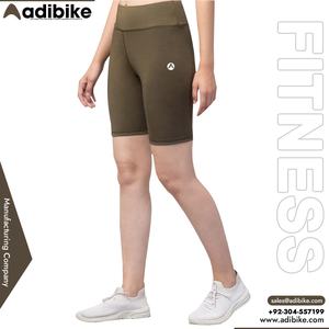 Shorts de sport respirants pour femmes, très demandés, avec poches en mesh et ceinture décorative style coupe-vent - Product Image 3