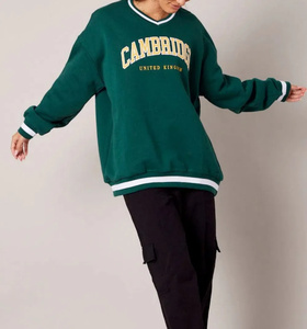 เสื้อสเวตเชิ้ตคอกลมโอเวอร์ไซส์สำหรับผู้หญิง Cambridge United Kingdom ผ้าฝ้าย 100% ปักลายตามสั่ง - Product Image 4