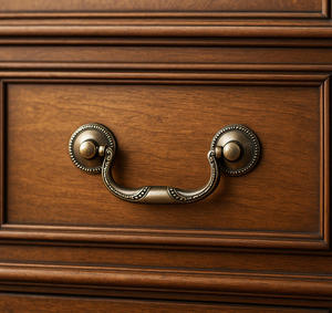 Poignées de tirage en alliage de zinc vintage en bronze antique pour armoires de cuisine commodes quincaillerie décorative de style rétro pour armoire - Product Image 5