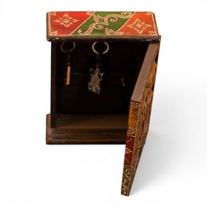 Boîte à clés en bois artisanale et colorée en forme d'animal |   Porte-clés mural décoratif |   Boîte de rangement pour clés en bois rustique - Product Image 2