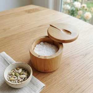 Pot à sel en bambou avec couvercle et cuillère, rangement minimaliste pour la cuisine - Product Image 4