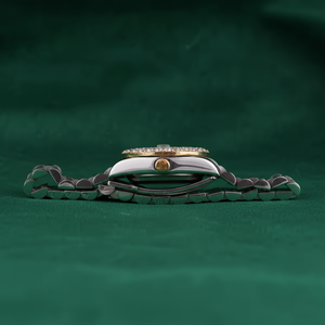 Reloj de Lujo con Bisel de Diamantes en Dos Tonos, Esfera Color Champán, Acero Inoxidable de 40 mm, Cierre de Mariposa, Cristal, para Hombre y Mujer, con Indicador de Fecha - Product Image 4