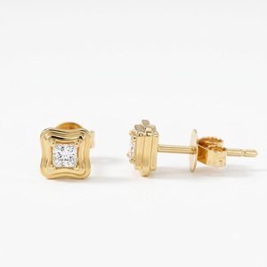 Aretes Clásicos EF VVS de Oro Amarillo de 14K con Diamantes de Laboratorio, Aretes de Diamantes de 2 mm, Delicados para Uso Diario, Regalo para Chicas - Product Image 5