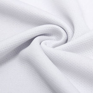 ชุดบาสเก็ตบอลคุณภาพดีที่สุดสำหรับทุกเพศทุกวัย ไซส์ใหญ่ ระบายอากาศได้ดี ผลิตจากโพลีเอสเตอร์ 100% ผลิตในประเทศปากีสถาน รับสั่งทำสีและโลโก้ - Product Image 4