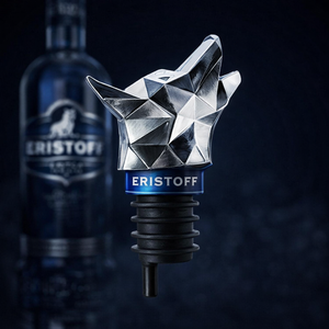 Verseur et bec verseur pour bouteille de vodka Eristoff - Accessoire de bar jetable et écologique (certifié CIQ) - Product Image 1