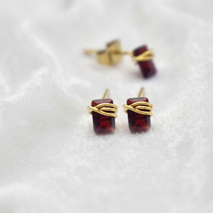 Ratnarachit Women's Minimalist Wire Wrapped Baguette Garnet <b>Stud</b> <b>Earrings</b> 6x4mm Gold Plated Sterling Silver Brass Gemstone - Product Image 3