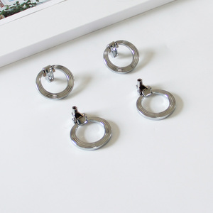 Herrajes de Alta Calidad con Anillas de Aleación de Zinc para Gabinetes de Cocina y Baño Modernos, Tiradores de Cajones y Accesorios para Muebles - Product Image 1