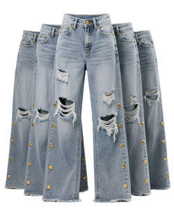 Jeans amples bleus à taille haute pour femmes, en denim de qualité supérieure, avec logo personnalisé, style décontracté, patchwork à bords bruts, vente en gros - Product Image 1