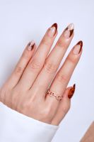 Faux ongles de luxe en ABS, forme amande, avec strass, finition chrome doré, style French, à presser, taille moyenne, fabrication OEM/ODM sur mesure