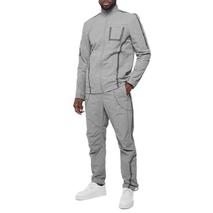 ชุดวอร์มผ้าฟลีซเทอร์รี่มีซิปขนาดใหญ่กันลมผ้าไนลอนออกแบบโลโก้ได้ตามต้องการ - Product Image 1