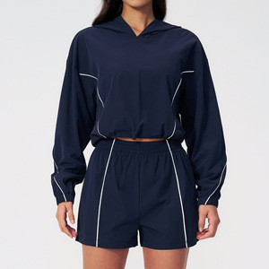 Conjunto Deportivo Ligero para Mujer, Sudadera Corta de Manga Larga Informal, Pantalones Cortos de Cintura Alta para Correr, UPF 50+ - Product Image 5