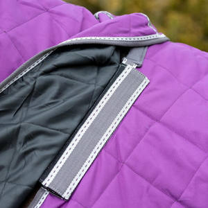 Couverture matelassée pour chevaux, équitation, en fausse fourrure de lapin, rembourrage en fibres de polyester, fabricants INDIA - Product Image 2