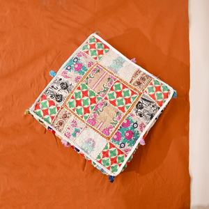 Patchwork Boho Floor Cojines Funda de cojín decorativa Sari Patchwork Cojín - Product Image 5