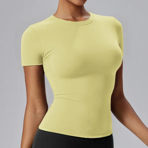 T-shirt de compression léger et écologique pour femmes, coupe ajustée, anti-transpiration, uni, logo personnalisé, grandes tailles, fitness, gym - Product Image 4