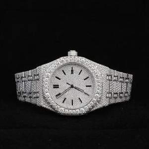 Reloj de buceo automático deportivo de lujo al por mayor con diamantes VVS de color D, moissanita, alarma, estilo hip hop, diseño mecánico de latón - Product Image 1