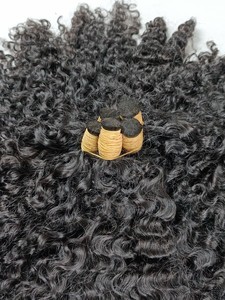 Nouveau modèle bon prix en vrac tressage cheveux birman Pixie bouclés un donneur paquet 100% cheveux bruts de la plus haute qualité - Product Image 6