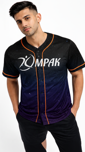 Camiseta de béisbol para hombre con corte atlético moderno y diseño de sublimación de alta calidad - Product Image 2