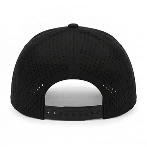 หมวกแก๊ปแบบ Snapback 7 แผง ทรงแบน ระบายอากาศได้ดี ตัดด้วยเลเซอร์ รับผลิตแบบ OEM ODM ขั้นต่ำน้อย คุณภาพสูง หมวกสตรีทแวร์แบบมีรูระบายอากาศ - Product Image 2
