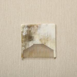 หวีเขาควาย งานฝีมือธรรมชาติ ขัดเงา ทนทาน รูปทรงวงรี - Product Image 6