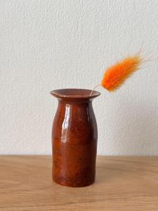 แจกันเซรามิกสีเขียวอมฟ้าสุดหรู พร้อมผิวเคลือบเงา รูปทรงสูงสง่างาม เหมาะสำหรับจัดดอกไม้และตกแต่งบ้านสไตล์โมเดิร์น - Product Image 6