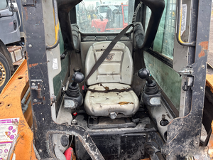 Cargadora Compacta SR250 2018, Equipo de Construcción Compacto de Uso Pesado - Product Image 6