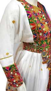 Robe afghane Kuchi élégante, vêtements ethniques lourds, broderie artisanale, travail floral au fil, robes de soirée afghanes Kuchi - Product Image 3