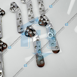 Placas de Bloqueo TPLO de Alta Calidad de 3.5mm, Tamaño Jumbo, Juego de 2 Piezas, Precontorneadas, Estilo Voi 316L para Cirugía Veterinaria en Gatos y Perros - Product Image 5