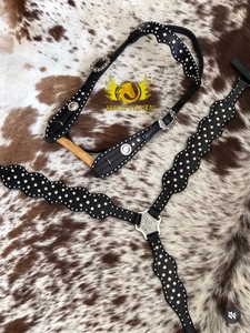 Ensemble de sellerie Western en cuir véritable avec cristaux, têtière et collier de poitrail, logo personnalisé, confortable et léger, prêt à l'emploi - Product Image 1