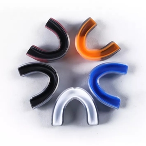 Protège-dents sportifs personnalisés en PVC - Protection dentaire de haute qualité, impression personnalisée en gros, protège-dents de boxe - Product Image 3