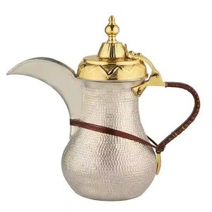 Carafe à café arabe en laiton massif, style turc, couleur or, pour la maison et les hôtels, utilisation sur table pour servir le thé - Product Image 4