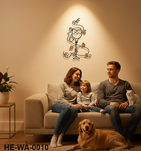 Arte de Pared Boho Hecho a Mano en Hierro con Función para Colgar, con Silueta Festiva de Copa de Vino y Detalles de Hojas Doradas - Product Image 2