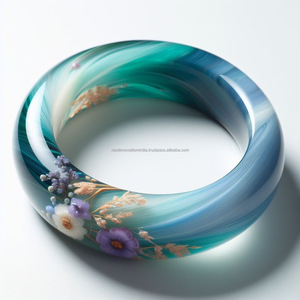 Exquisito brazalete de resina ligero para mujer, elegantes adornos étnicos hechos a mano con diamantes elegantes y para regalos - Product Image 1