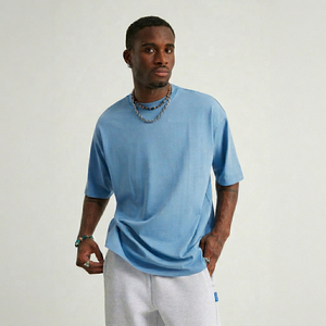 Fournisseur de T-shirts en coton respirants et écologiques pour hommes, style streetwear, coupe oversize à épaules tombantes, délavés à l'acide, sérigraphiés, marque privée - Product Image 1