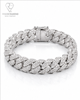 Bracelet cubain haut de gamme en or blanc 18 carats serti de diamants de laboratoire, maillons surdimensionnés, fermoir sécurisé, style audacieux.