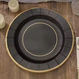Assiette de présentation en fer finition vintage, vaisselle décorative pour la décoration de banquets et de réceptions - Product Image 3