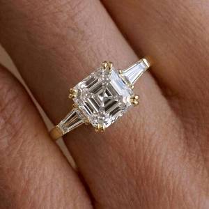 Anillo de Compromiso y Boda de Tres Piedras con Certificación GRA, Color D, VVS1, 1CT, 2CT, 3CT, Plata de Ley S925, Corte Asscher, Moissanita - Product Image 3