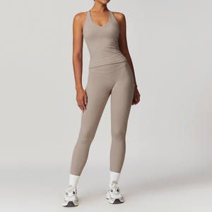 Ensemble de yoga 2 pièces pour femme, haut à manches courtes et legging taille haute, respirant, extensible, séchage rapide, tenue de sport et fitness - Product Image 6