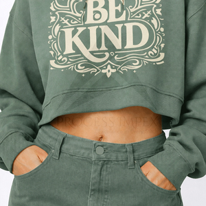 Sweat-shirt à capuche court vert pour femme, imprimé « Be Kind », en coton décontracté avec poches, pour l'automne - Product Image 4