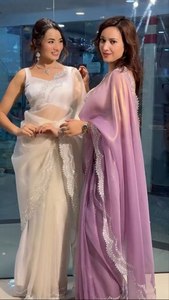 Sari en tissu sergé riche avec détails de broderie en diamant lourde et assortie, et blouse brodée de diamants, idéal pour les fêtes et événements. - Product Image 3