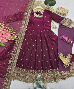 Salwar Kameez en soie marron avec dupatta, tenue traditionnelle pour femmes, pour mariage et fêtes, vêtements indiens et pakistanais 85156 SAI- SSC – 718 - Product Image 4