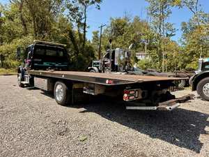 Camion tracteur logistique commercial 6x4 avec cabine couchette diesel pour le transport de marchandises lourdes dans l'industrie - Product Image 3