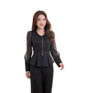 Camisa de Tweed Negra Moderna, Juvenil y Elegante para Mujer, de Manga Larga, con Peplum, Tejido de Alta Calidad, Transpirable, Estilo Ejecutivo - Product Image 1